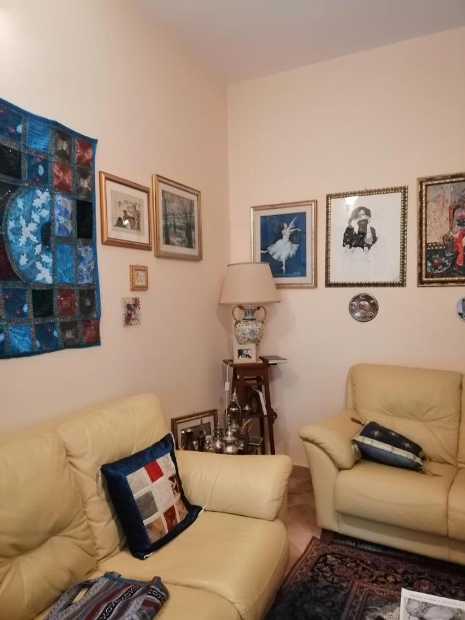 Comitini Holiday Home Zolfare מראה חיצוני תמונה